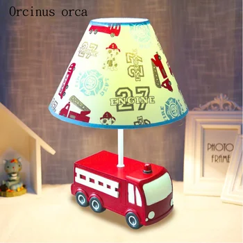  Creative desene animate mașină roșie lampă de birou băiat dormitor camera copiilor lampa modern, simplu de rășină de automobile lampa de birou transport gratuit