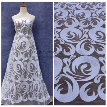  La Belleza 1 yard Nou stil de moda alb poliester cu paiete pe net embroiderey seara/bridel rochie tesatura